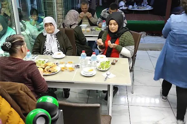 Yonca Yemek ve Pide Salonu - Resim 9