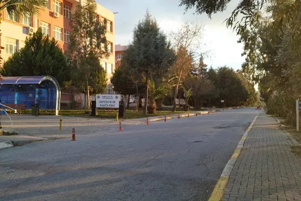 Dokuz Eylül Üniversitesi Denizcilik Fakültesi - Resim 10