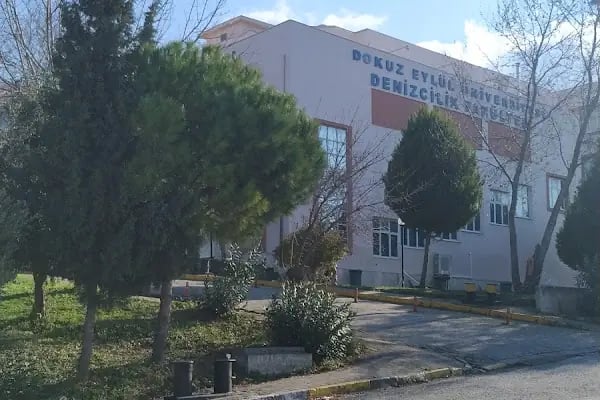Dokuz Eylül Üniversitesi Denizcilik Fakültesi - Resim 4