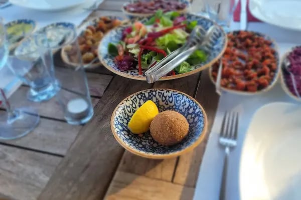 Bistro Marina Neyzar - Resim 14