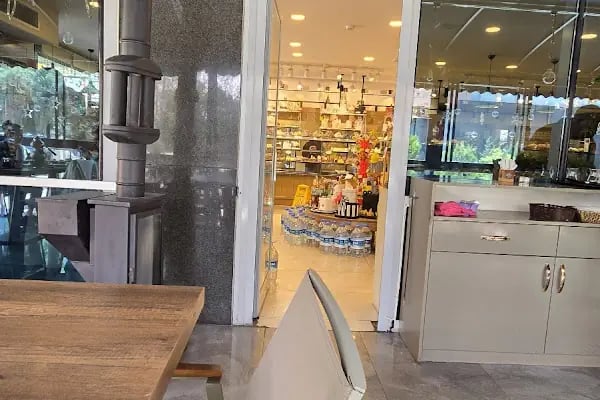 Atayurt Fırın Pastane Cafe Bistro (Sinpaş Şube) - Resim 6