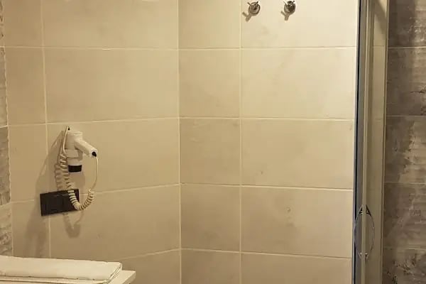 Aksu Business Otel - Resim 13