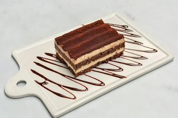 The Flamingo Patisserie Fındıklı Cafe Pastane - Resim 6
