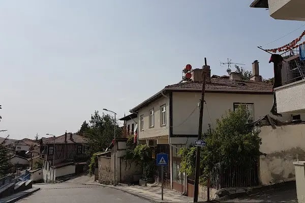 Bünyamin Ayaşi İlkokulu - Resim 2