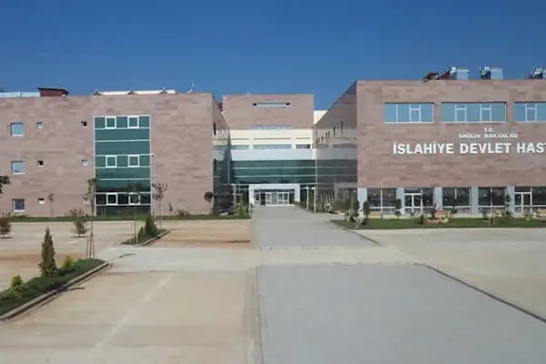 İslahiye Devlet Hastanesi - Resim 1