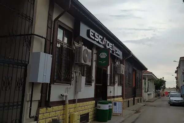 Escape 22 ÇARŞI - Resim 3