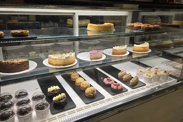 Pastel Patisserie Bayraklı - Resim 4