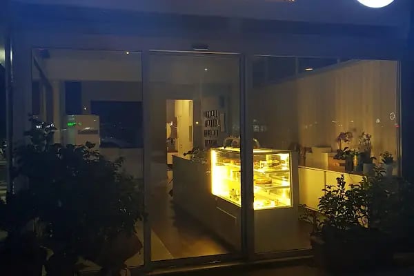 Pastel Patisserie Bayraklı - Resim 2