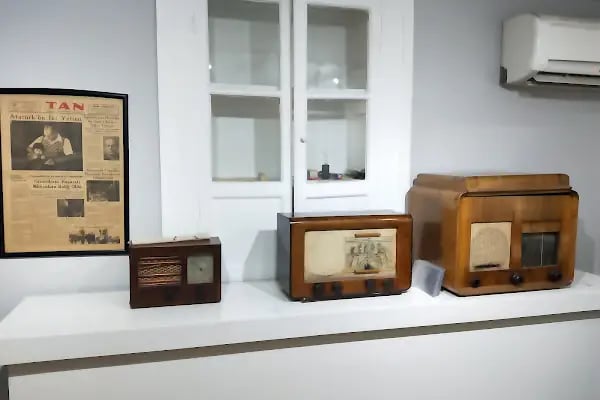 Radyo ve Demokrasi Müzesi - Resim 20