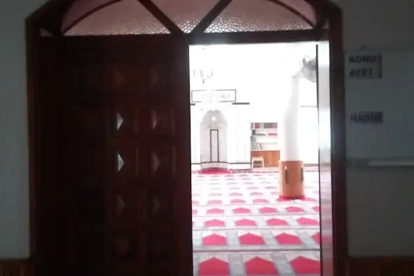 66 Evler Cami - Resim 4