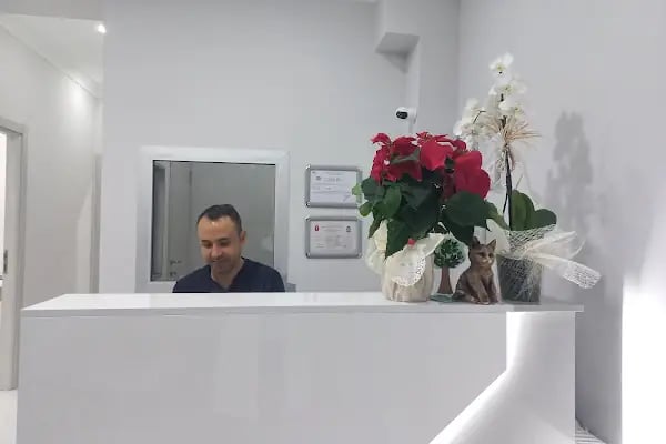 Petliv Veteriner Kliniği Acil Veteriner - Resim 7
