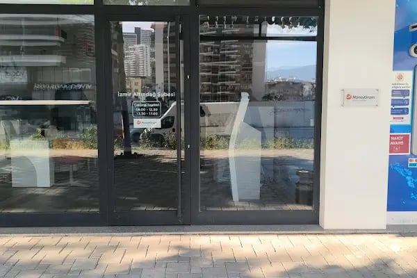 DenizBank İzmir Altındağ Şubesi - Resim 9
