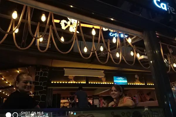 Serkan Restaurant &amp; Bar - Resim 11