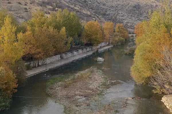 Çermik Haburman Köprüsü Serin Cafe - Resim 13
