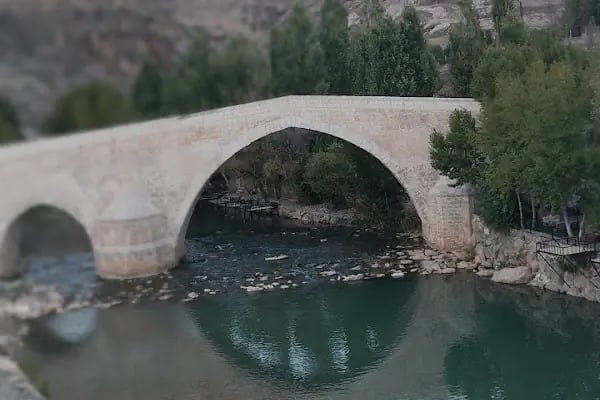 Çermik Haburman Köprüsü Serin Cafe - Resim 17