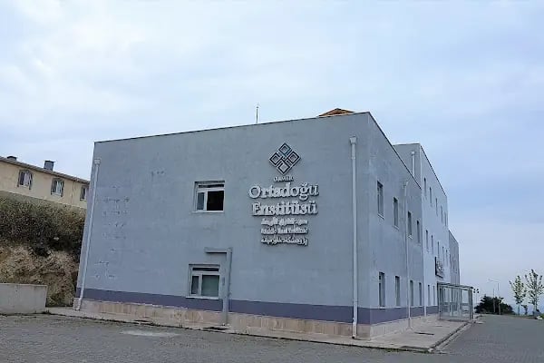 Ortadoğu Enstitüsü - Resim 17