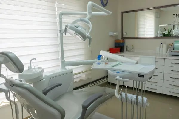 ÖZEL KEŞİF DENT AĞIZ VE DİŞ SAĞLIĞI POLİKLİNİĞİ - Resim 12