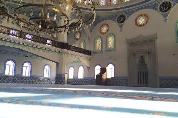 Aydıncık Merkez Cami - Resim 13