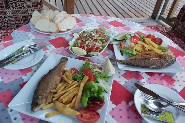Dim Çayı Otantik Göl Piknik - Resim 17