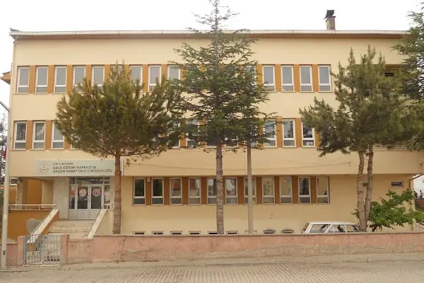 Beyşehir Halk Eğitimi Merkezi - Resim 10