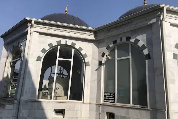 Hacı Zehra Yazaroğlu Camii - Resim 5