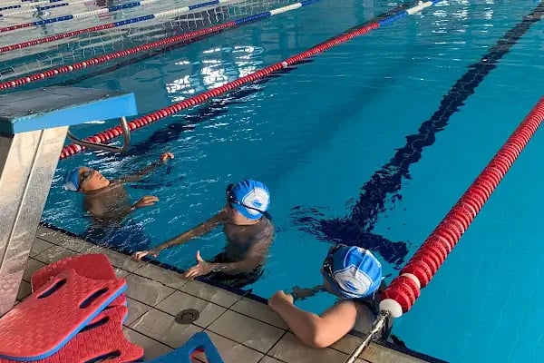 Galaksi Olimpik Yüzme Havuzu - Kampüs - Resim 14